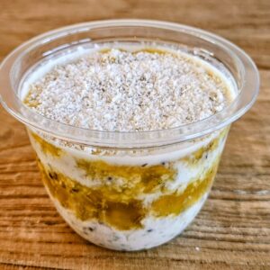 Overnight oats tropical