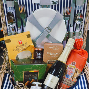 Champagne & Sweets Deluxe